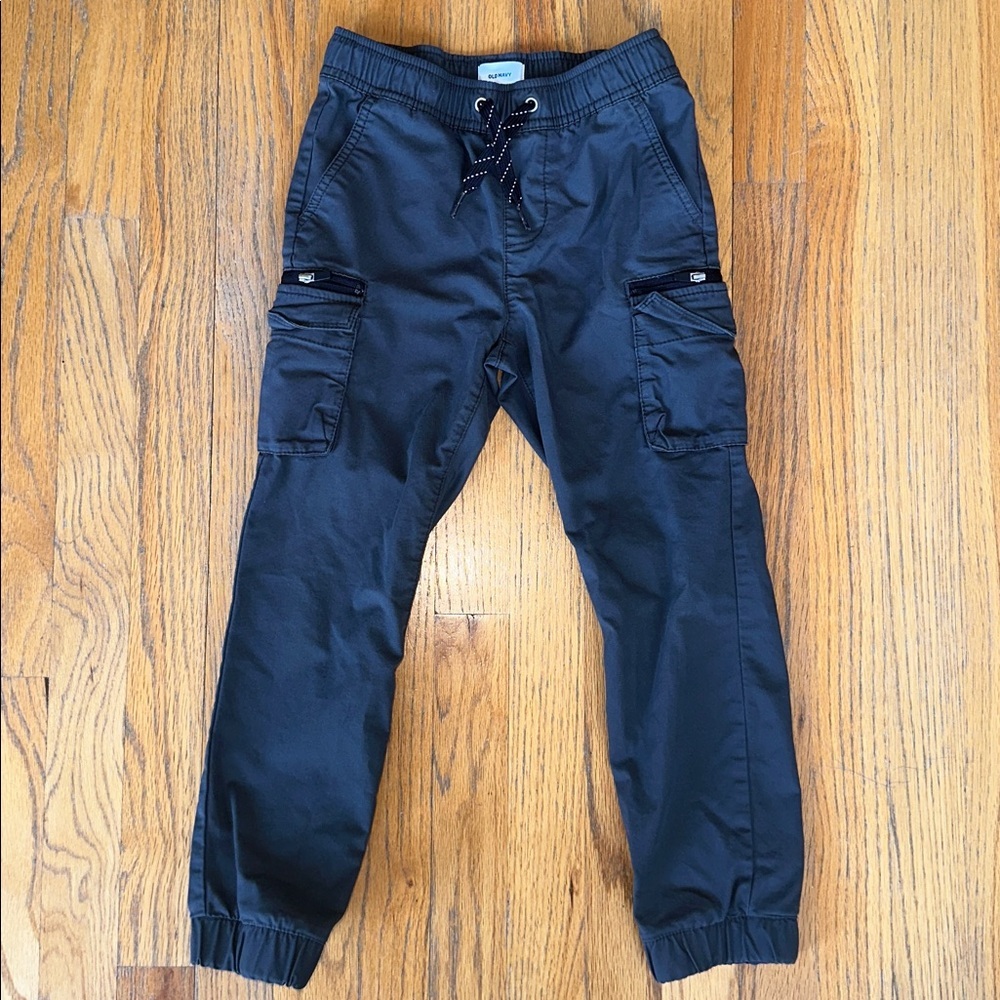 Old Navy Jogger Pants - Picture 4 of 9